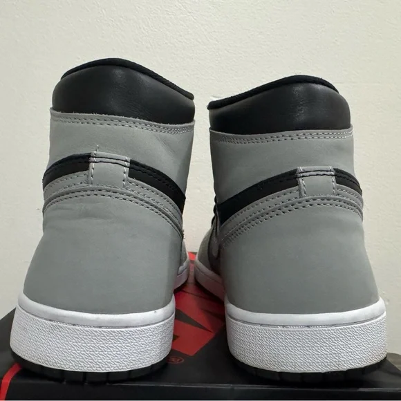 Air Jordan 1 High Retro OG Shadow Mens Size 9.5 - Picture 6 of 9